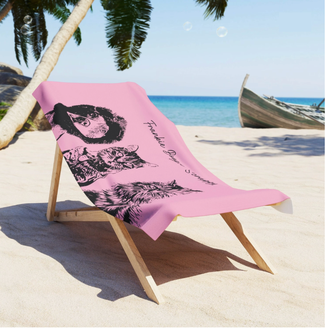 ピンクのビーチタオル