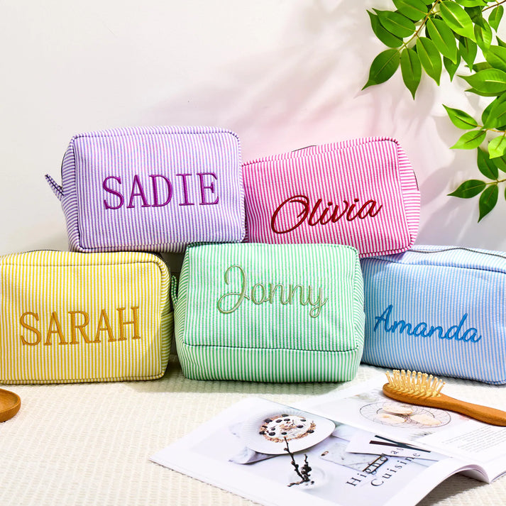 名前刺繍 オーダーメイド】化粧ポーチ ギフト / プレゼント最適 旅行用収納バッグ カスタマイズ可能